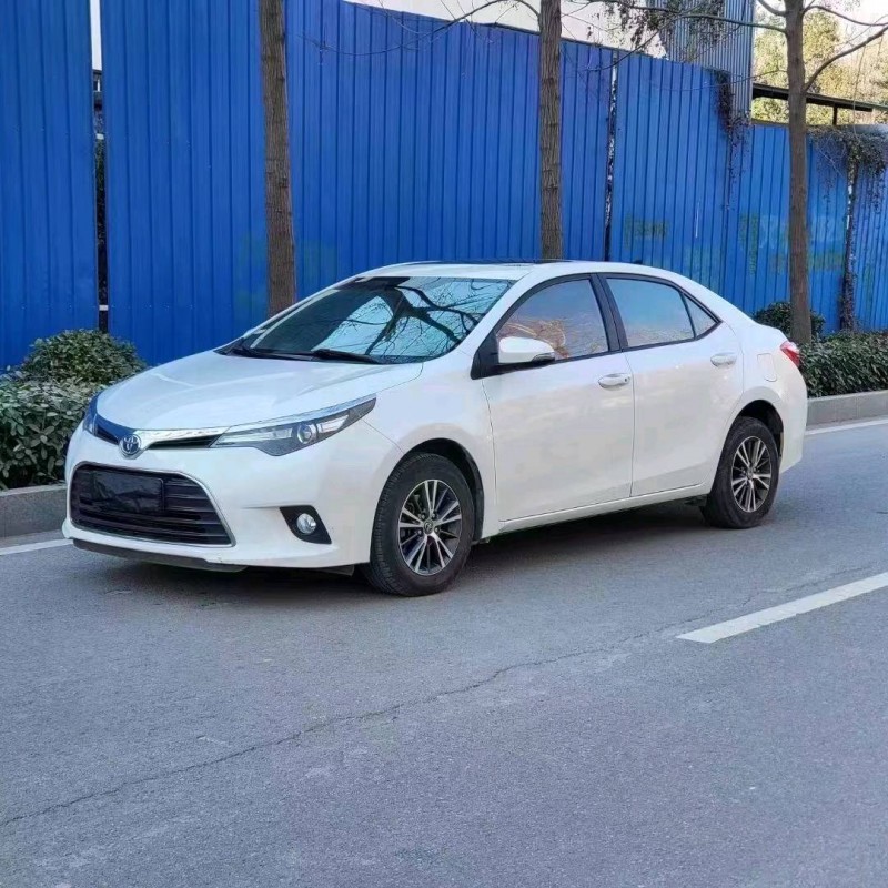 北京16年丰田雷凌2