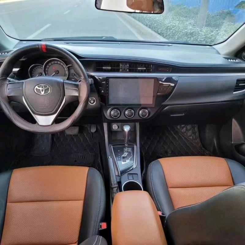 北京16年丰田雷凌8