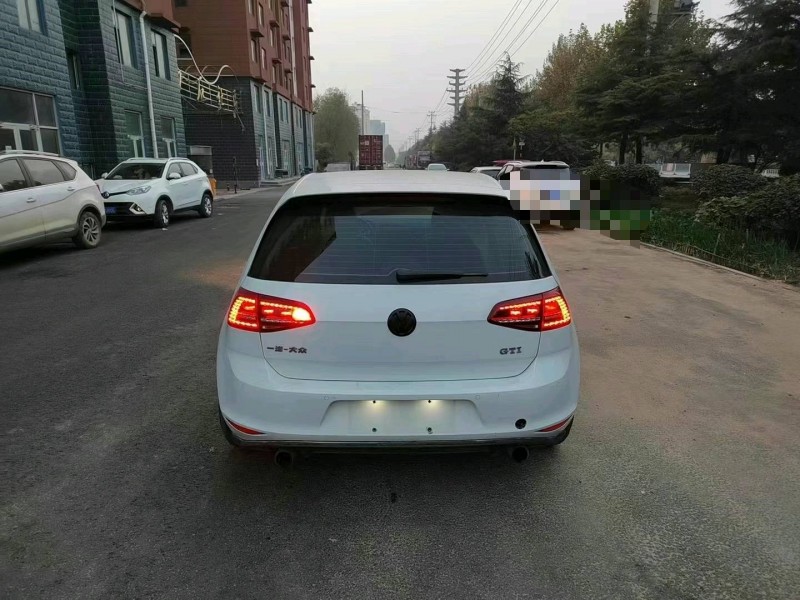 北京17年大众高尔夫8