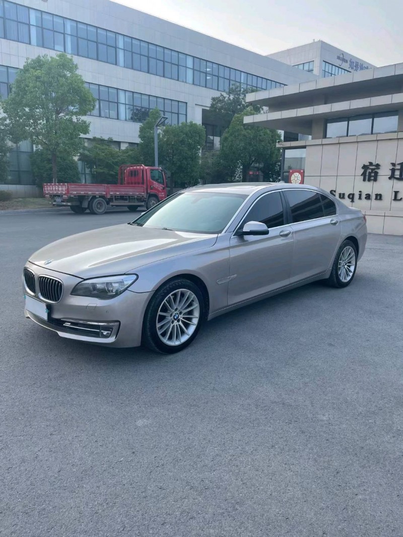徐州15年宝马7系8