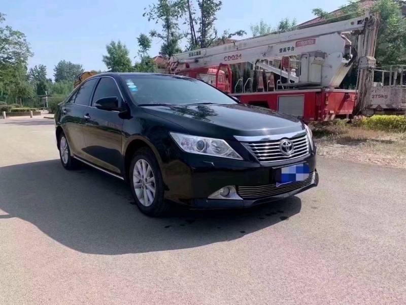 北京14年丰田凯美瑞7