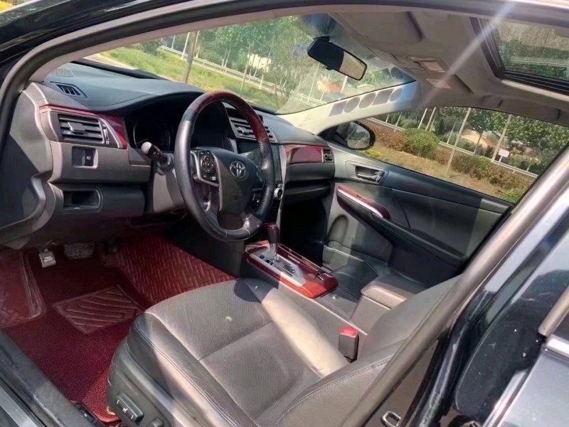 北京14年丰田凯美瑞6