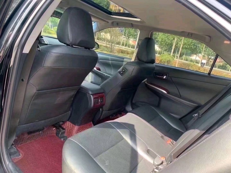 北京14年丰田凯美瑞5