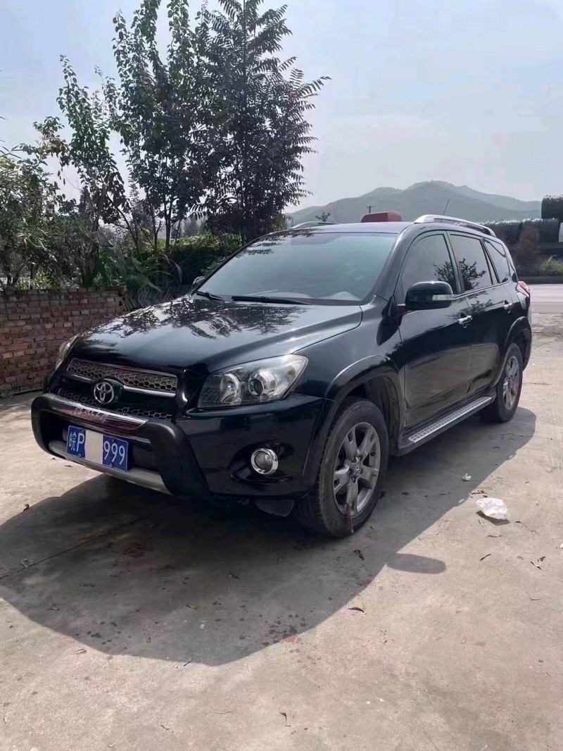 邯鄲13年豐田RAV42