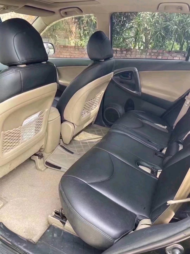 邯鄲13年豐田RAV45