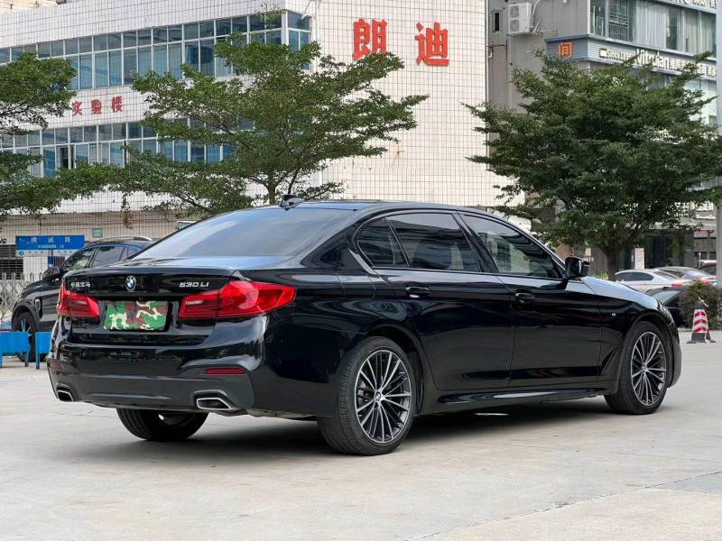 东莞19年宝马5系8