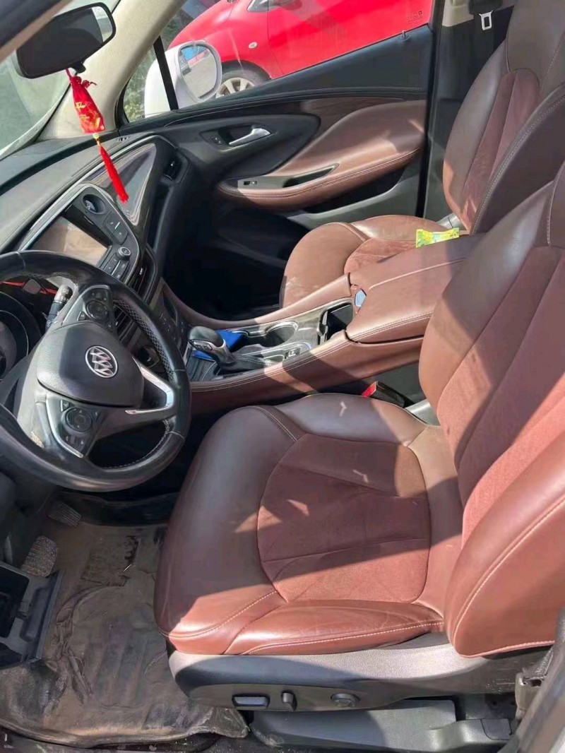 枣庄17年别克昂科威3