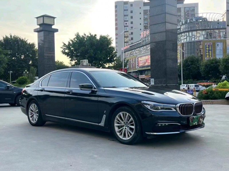 东莞18年宝马7系2