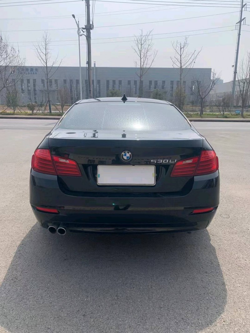 徐州17年宝马5系9