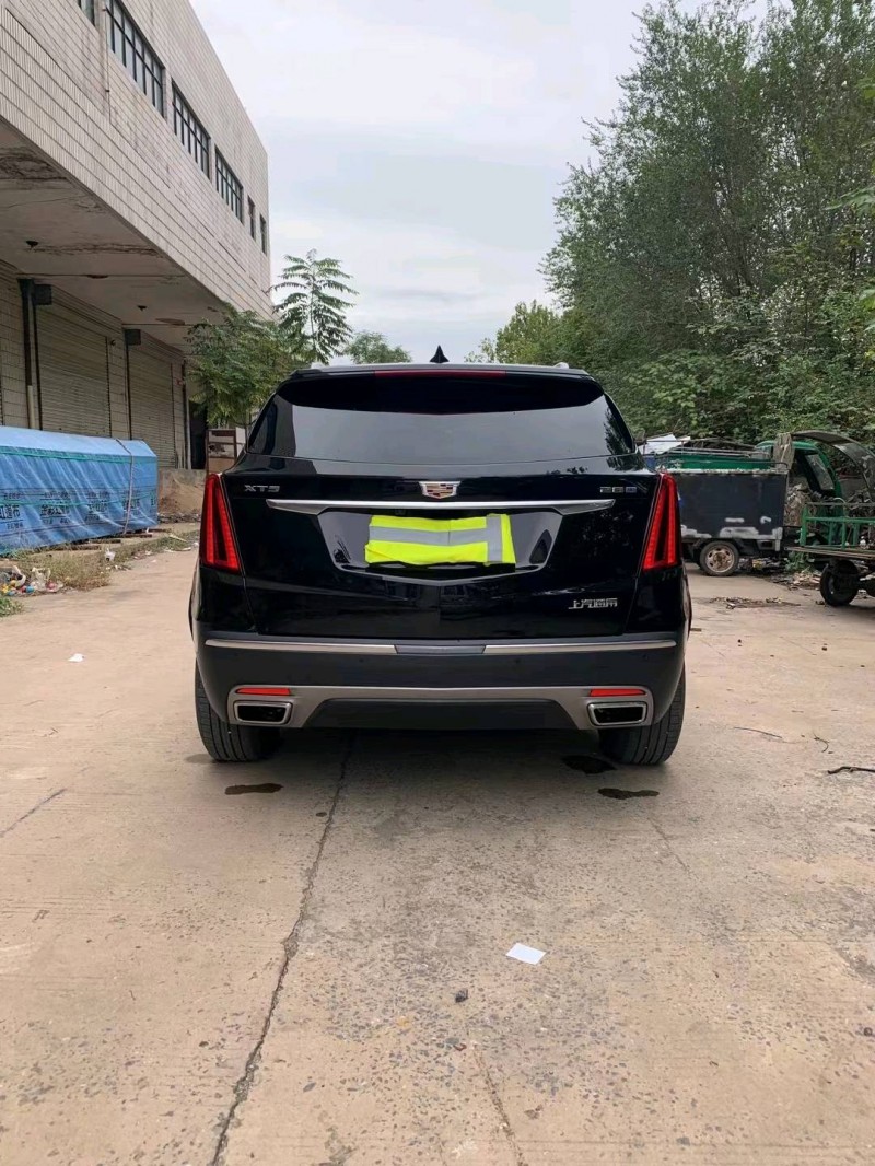 邯鄲22年凱迪拉克XT57