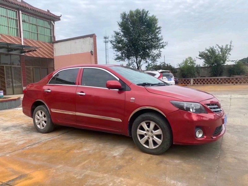 济南13年丰田卡罗拉8