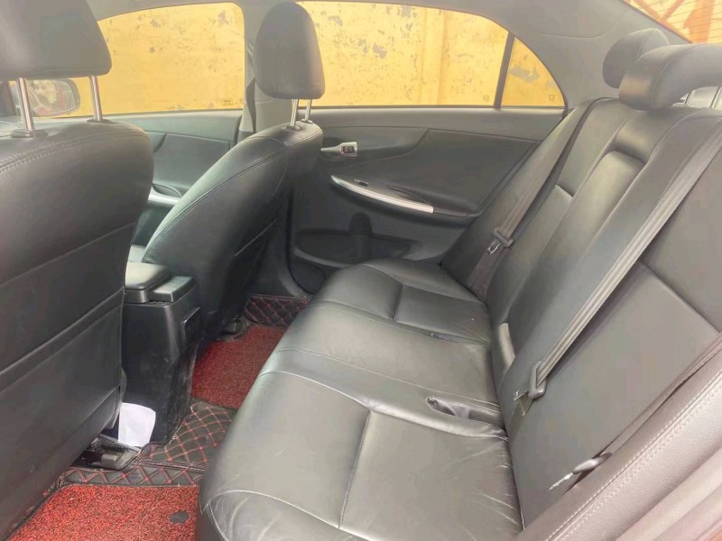 济南13年丰田卡罗拉4