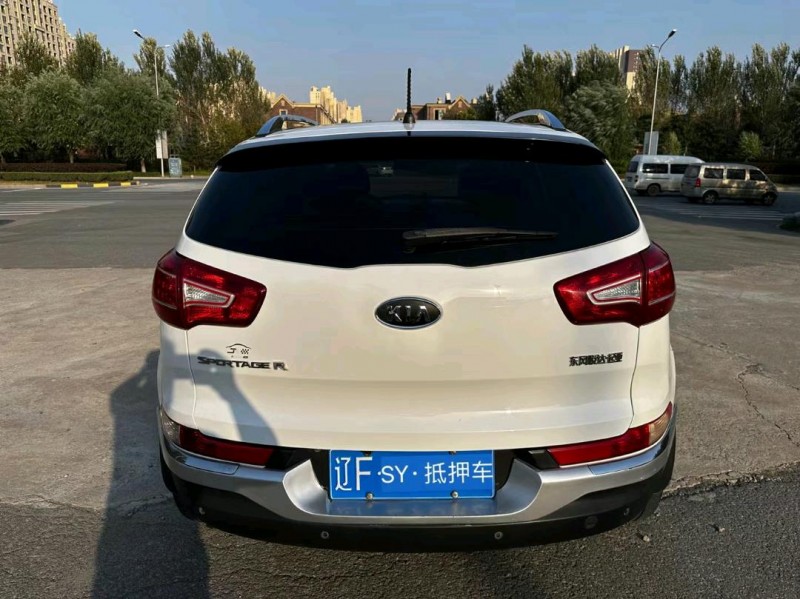 沈阳12年起亚智跑8