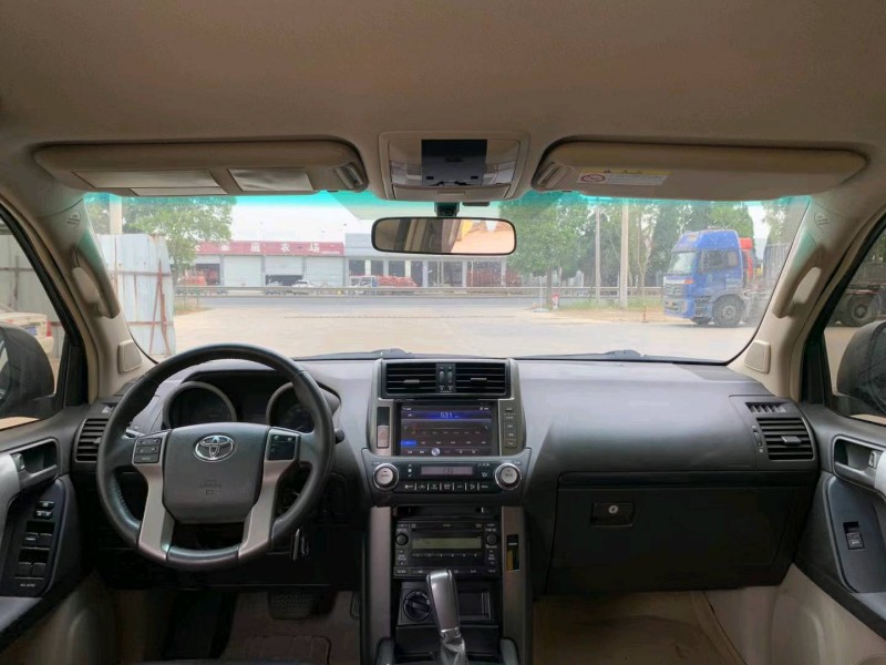 徐州13年丰田普拉多8