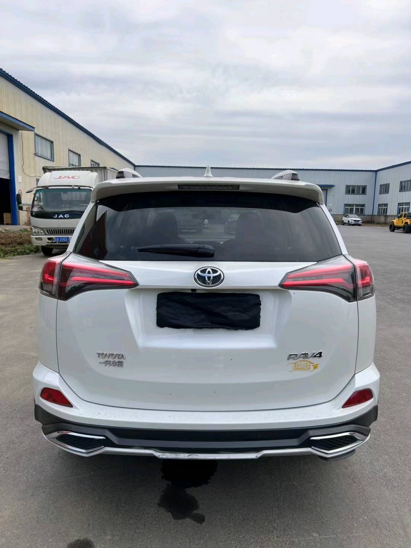 沈阳19年丰田RAV4荣放4