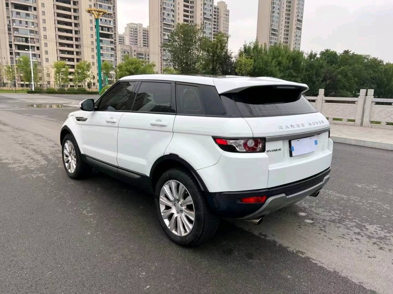 徐州15年路虎极光3