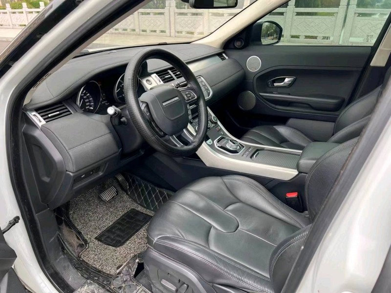 徐州15年路虎极光6