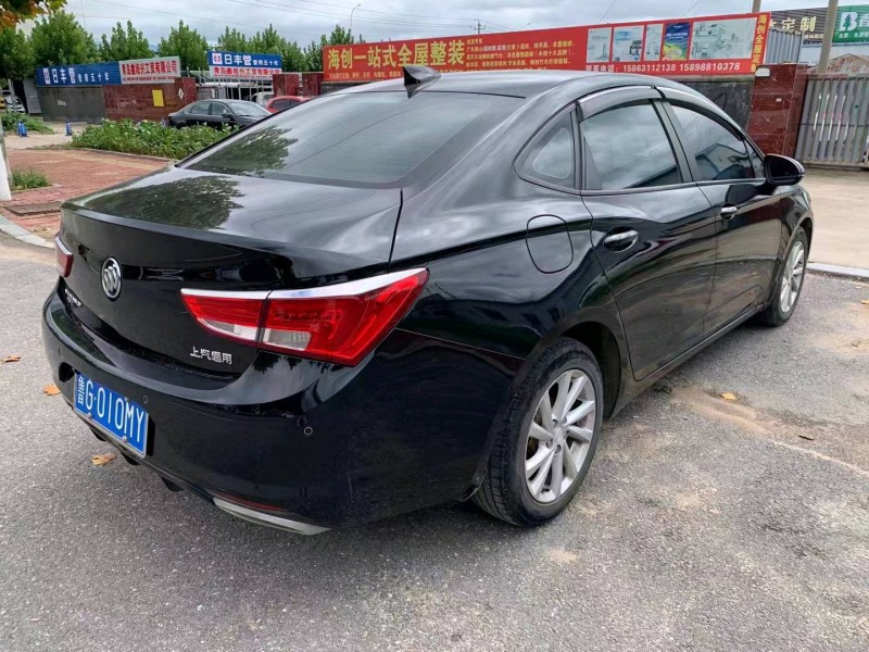 枣庄19年别克威朗6