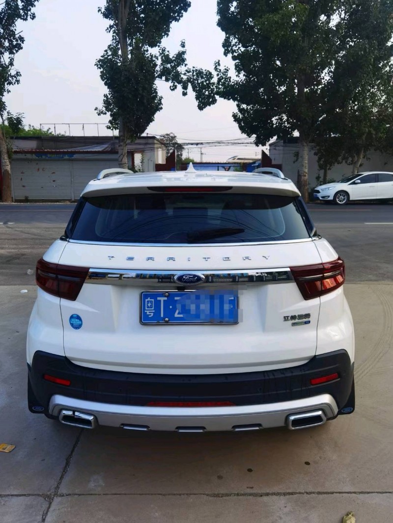 保定20年福特领界9