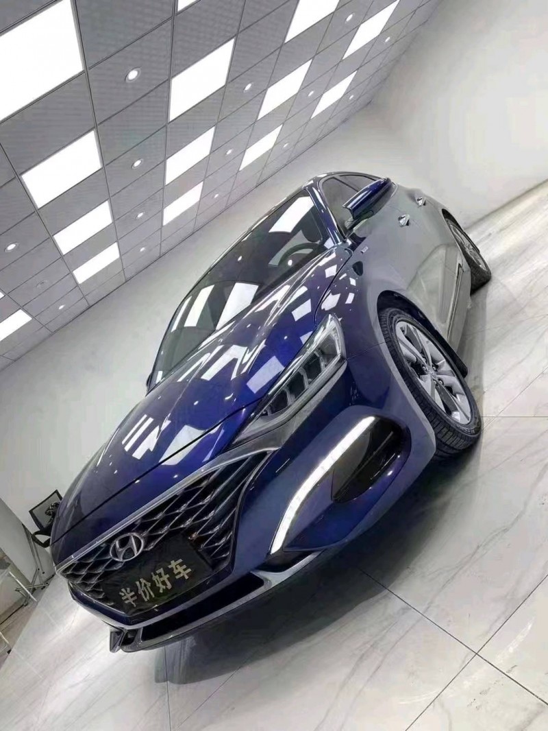 成都20年现代菲斯塔2