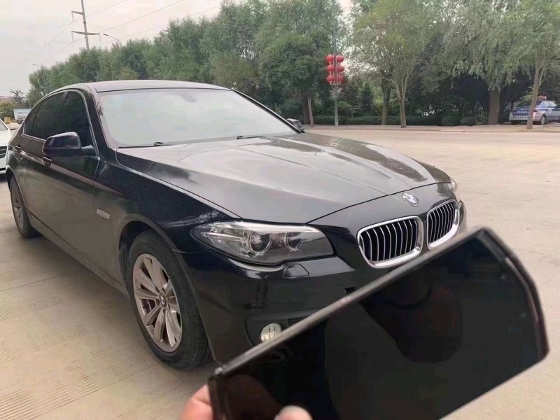 北京16年宝马5系3