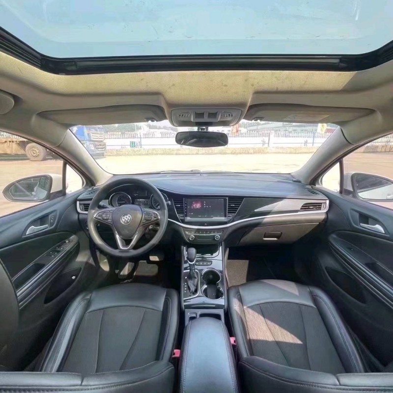 北京16年别克威朗2