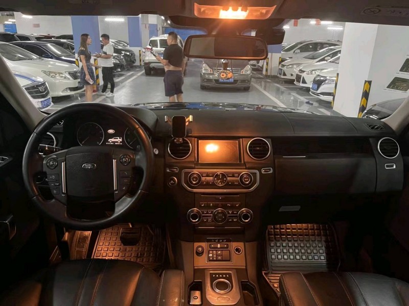 广州15年路虎发现3