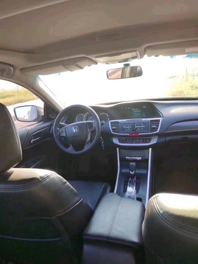 北京16年本田雅阁3