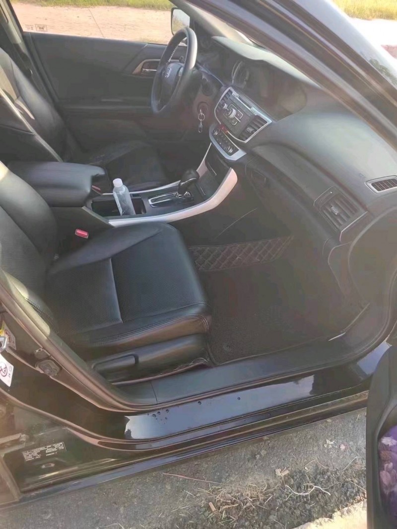 北京16年本田雅阁5