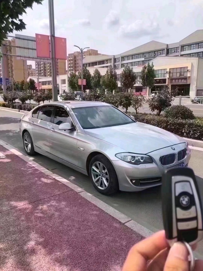 北京12年宝马5系4