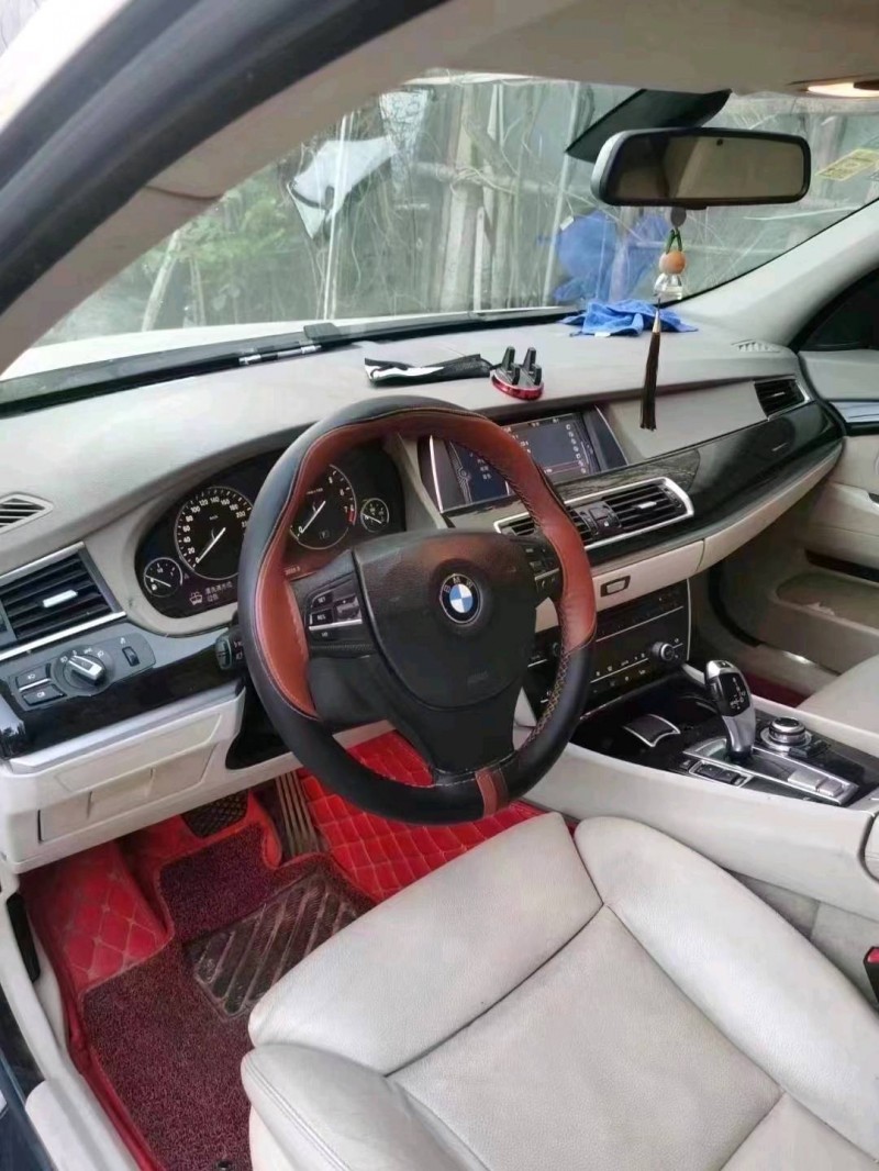 北京10年宝马5系GT7