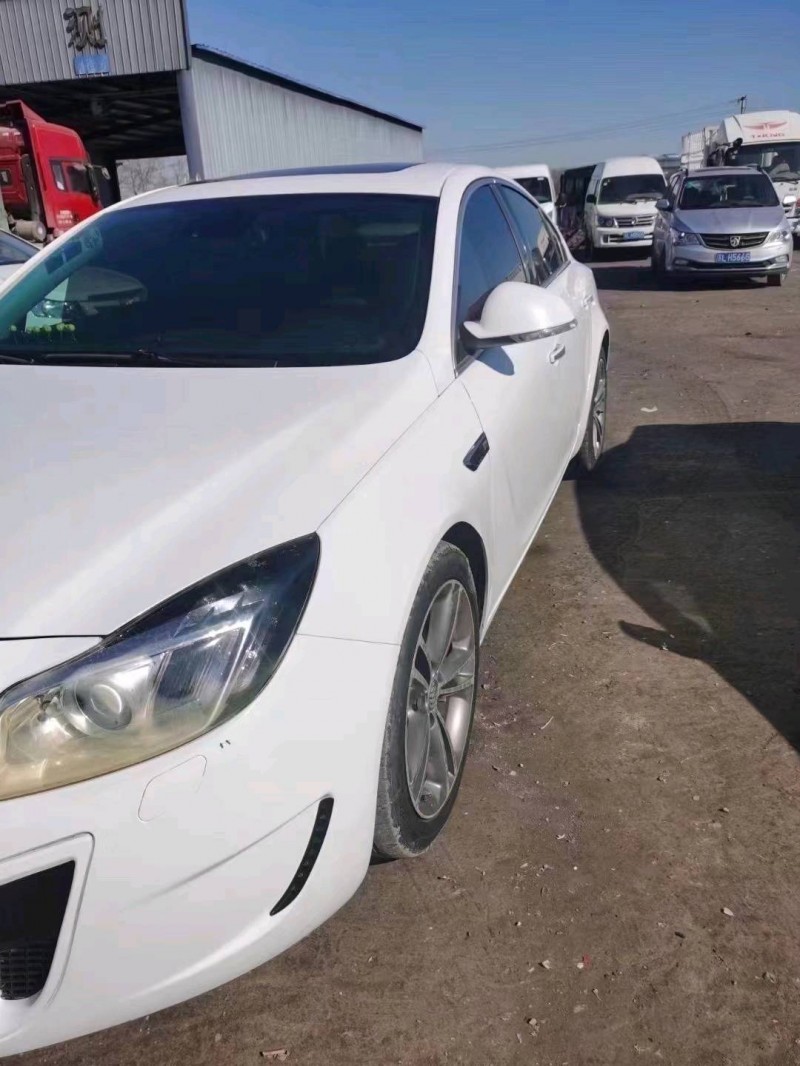 北京12年别克君威2