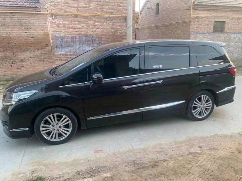 北京17年本田艾力绅3