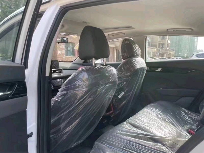 北京22年东风奕炫4