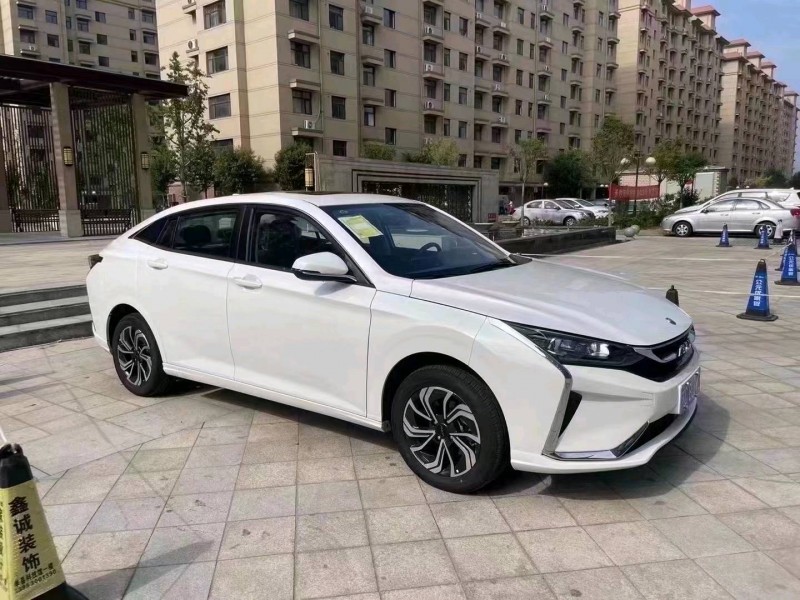 北京22年东风奕炫9