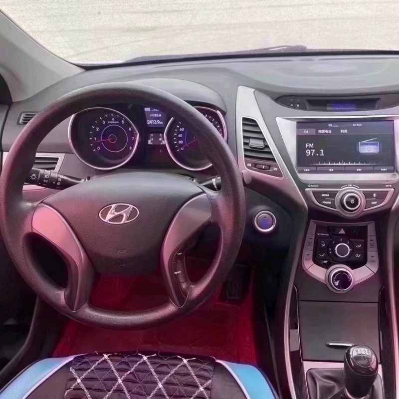 北京18年现代朗动5