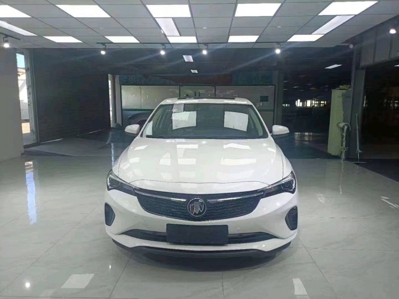 枣庄22年别克威朗1