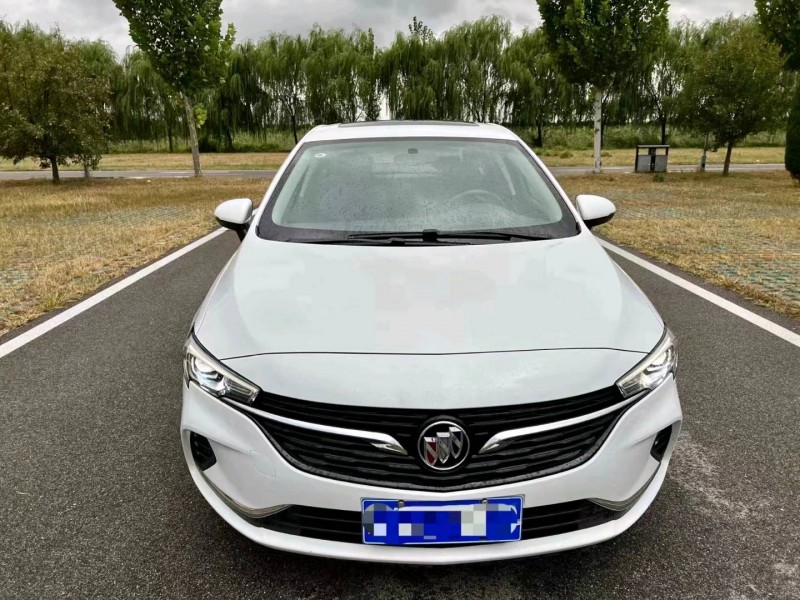 枣庄22年别克威朗1