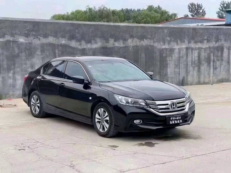 东营16年本田雅阁2