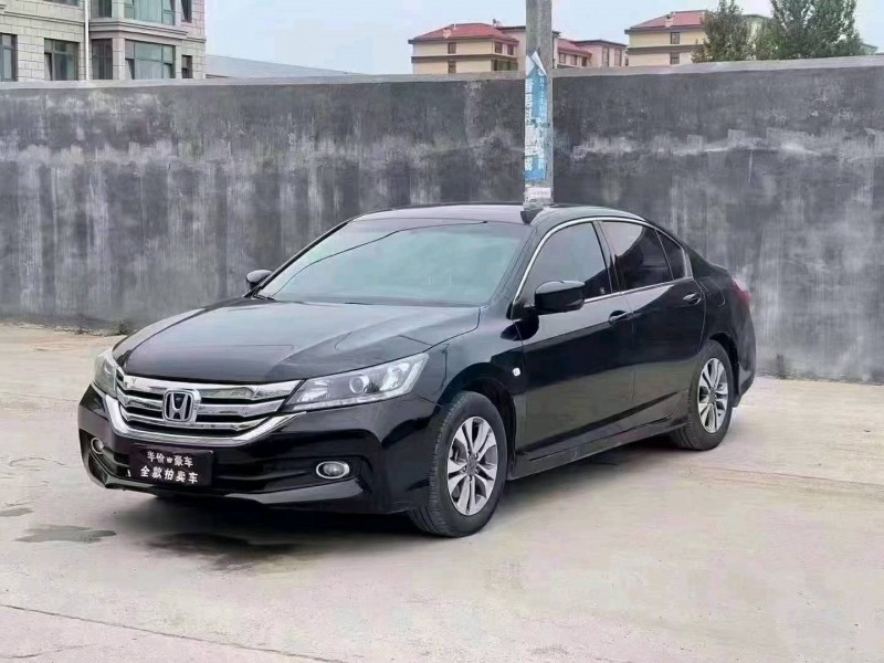 东营16年本田雅阁3