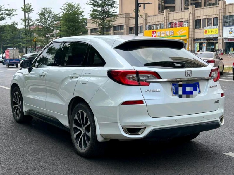 广州18年本田冠道8