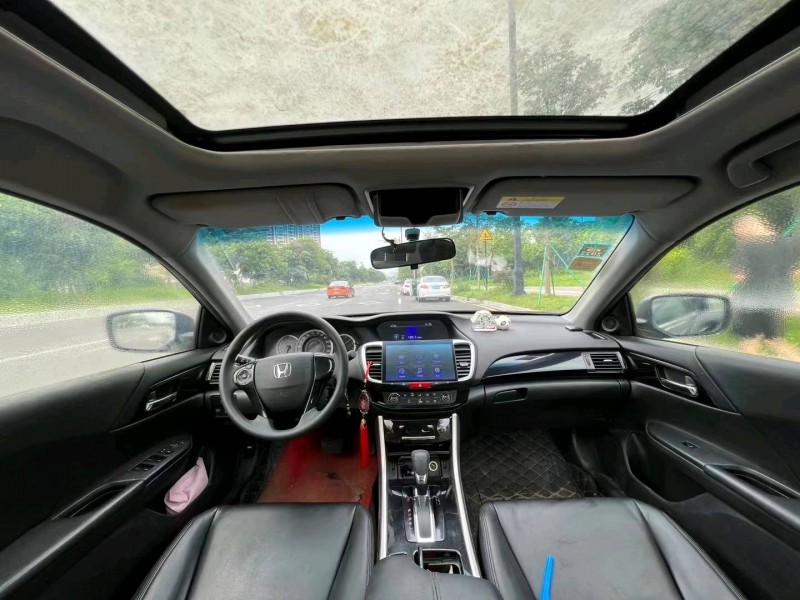 广州16年本田雅阁3