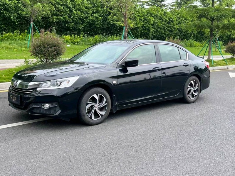 广州16年本田雅阁4