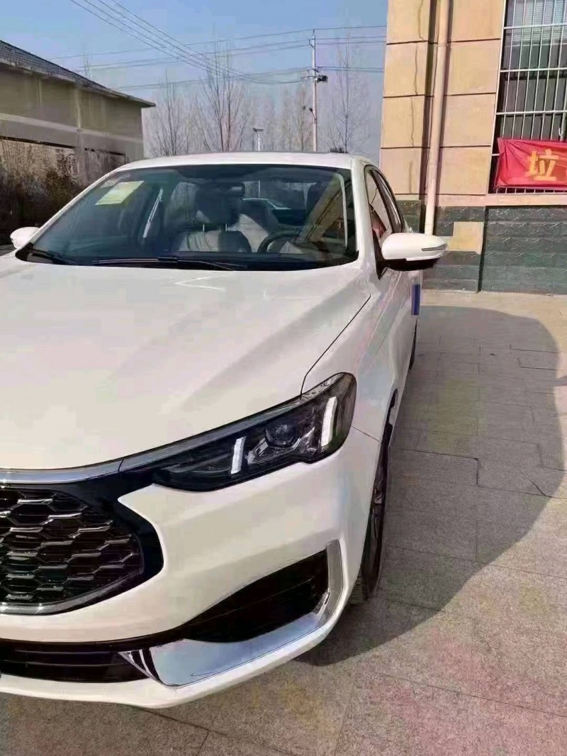 济南21年福特福睿斯8