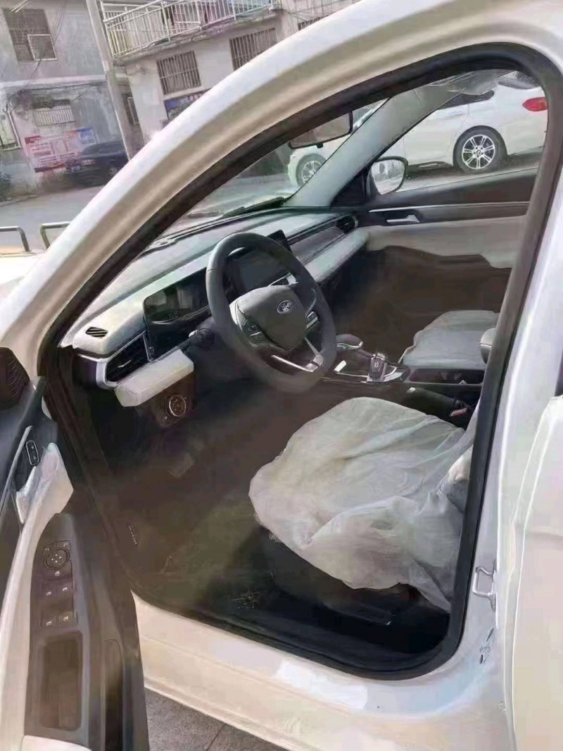 济南21年福特福睿斯6