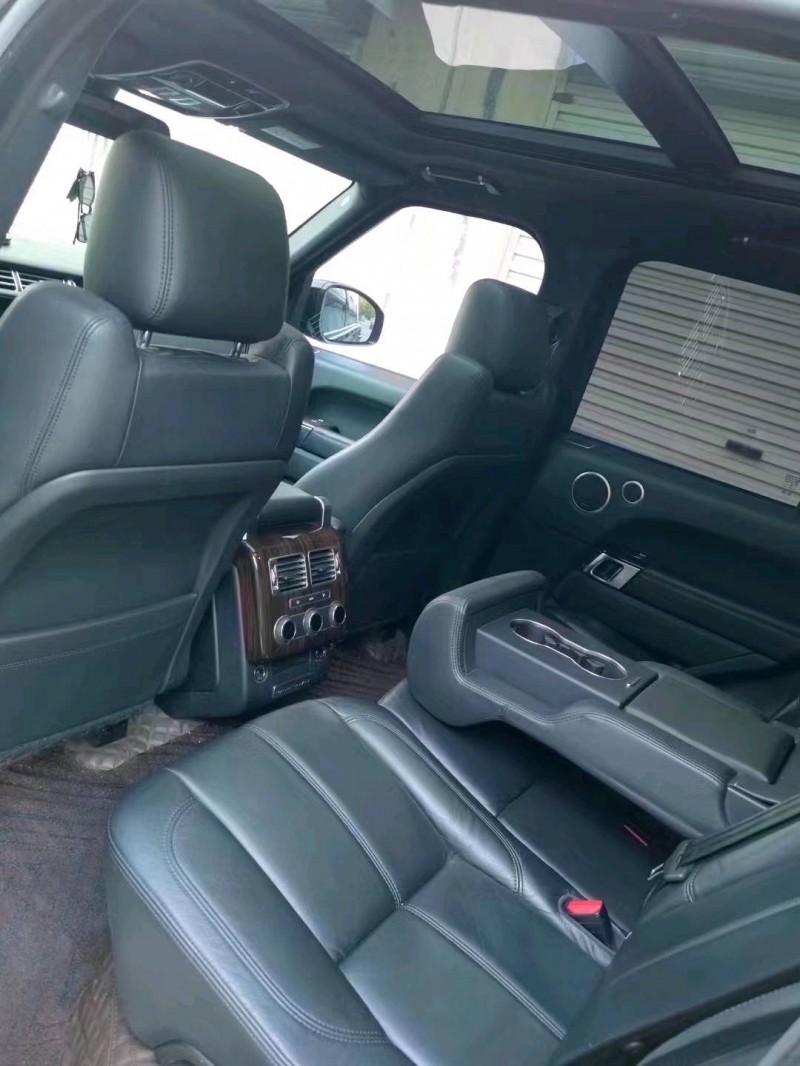 枣庄17年路虎揽胜行政8