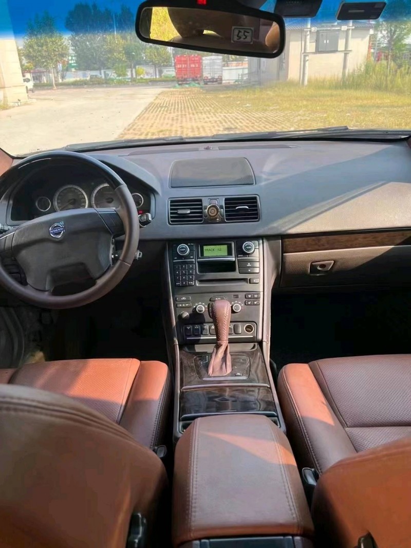 石家庄11年沃尔沃XC905