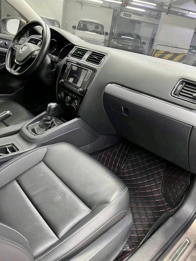 成都18年大众速腾9