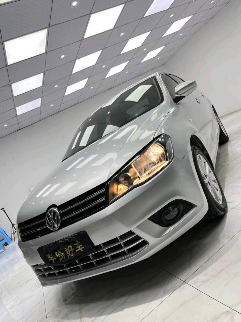 成都16年大众捷达2