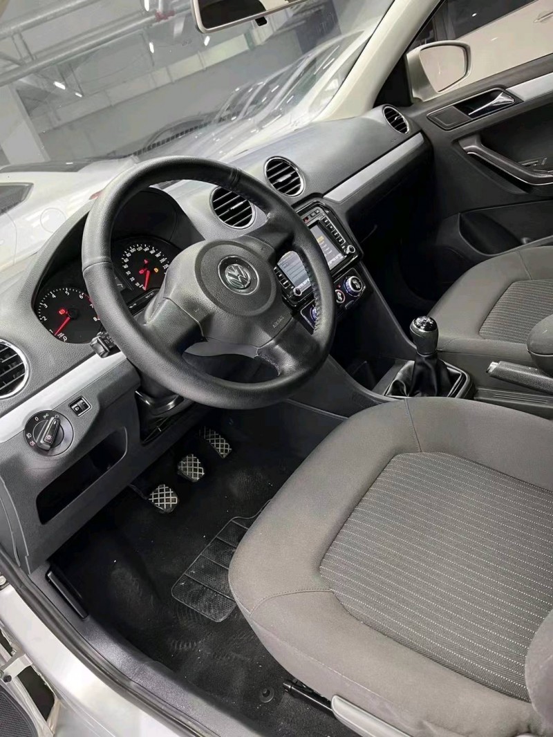 成都16年大众捷达6